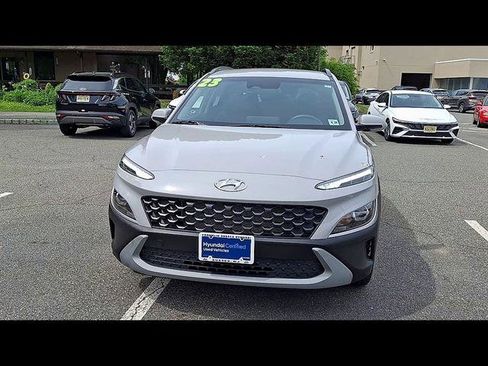 Certified 2023 Hyundai Kona SEL AWD/4WD image 3