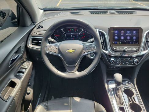 Used 2024 Chevrolet Equinox Premier AWD/4WD image 14