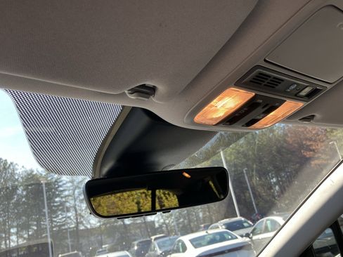 Certified 2024 Honda Odyssey Touring image 30