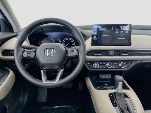 New 2027 Honda HR-V EX-L image 2