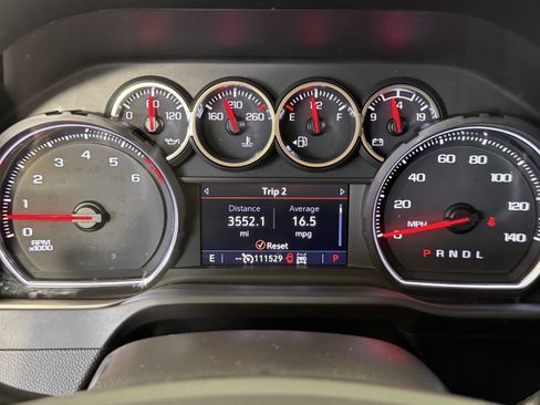Used 2022 Chevrolet Silverado 1500 LT Trail Boss w/ Convenience Package II AWD/4WD image 28