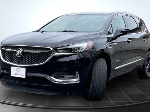 Used 2021 Buick Enclave Avenir AWD/4WD image 4