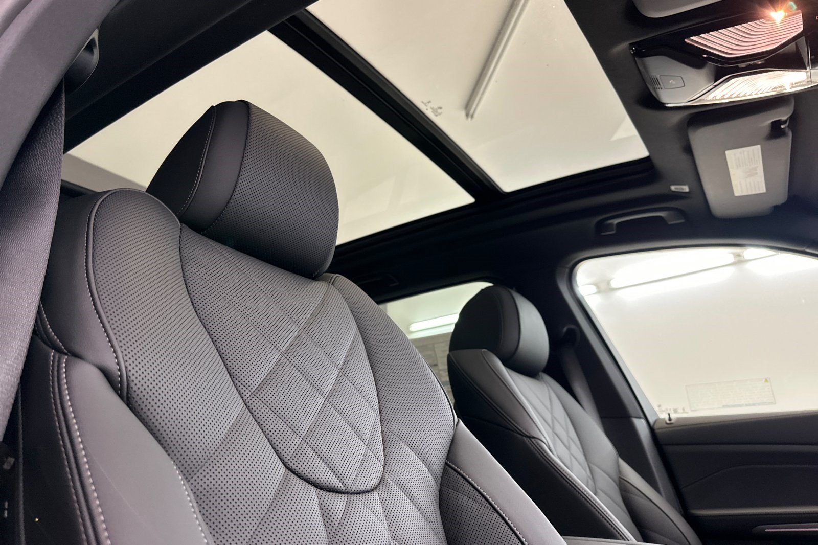 New 2026 BMW X5 sDrive40i w/ M Sport Package RWD image 25
