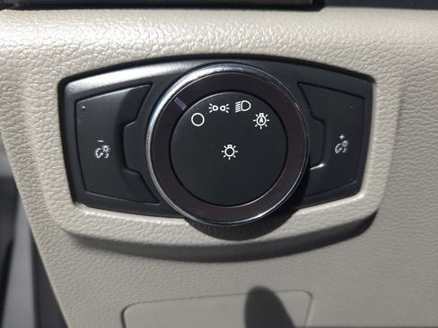 Used 2019 Ford F550 4x4 Regular Cab Super Duty image 20