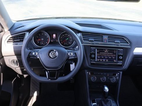 Certified 2021 Volkswagen Tiguan S image 23