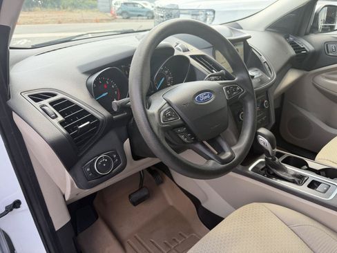 Used 2019 Ford Escape SE AWD/4WD image 15