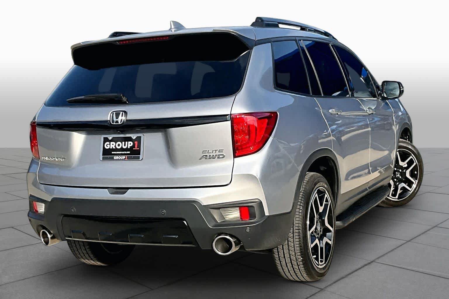 Used 2023 Honda Passport Elite image 12