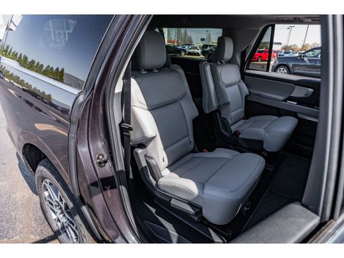 New 2026 Ford Expedition Max Active AWD/4WD image 24