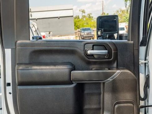 Used 2021 GMC Sierra 2500 AT4 w/ AT4 Premium Plus Package image 34