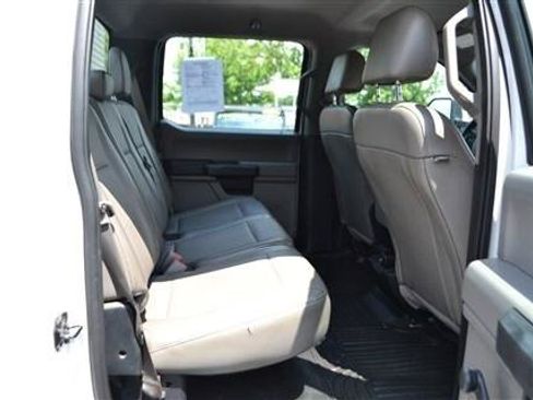 Used 2017 Ford F550 2WD Crew Cab Super Duty image 32