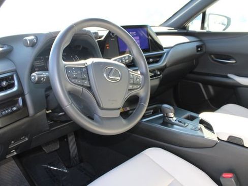 Certified 2025 Lexus UX 300h 300h image 12