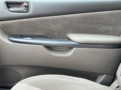 Used 2009 Toyota Sienna LE image 20