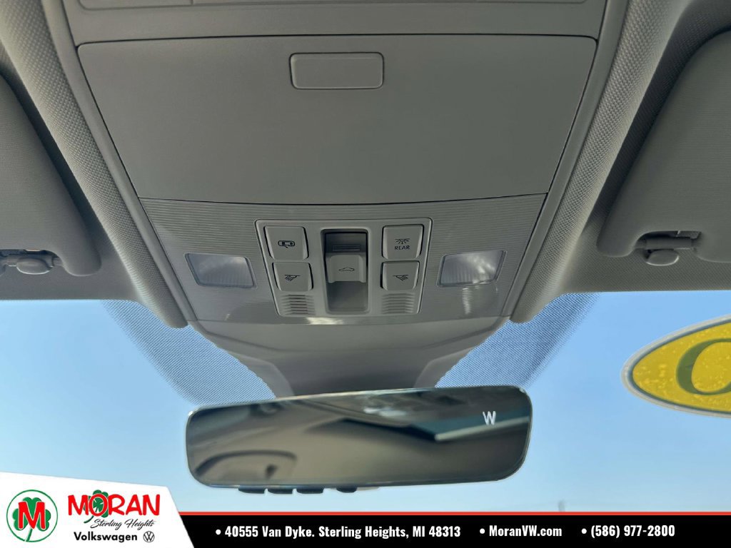 Used 2026 Volkswagen Jetta SE FWD image 30