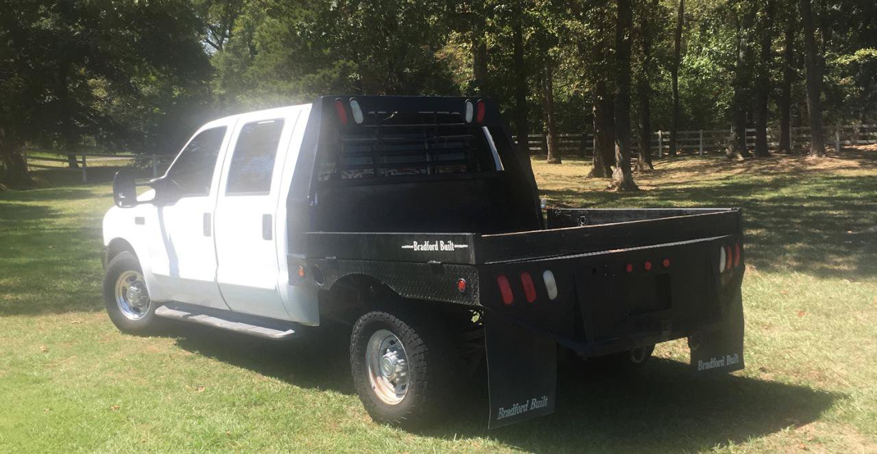 Used 2001 Ford F250 Lariat RWD image 3