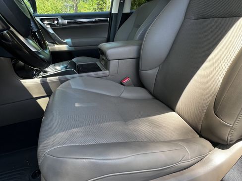 Used 2022 Lexus GX 460 Premium image 17