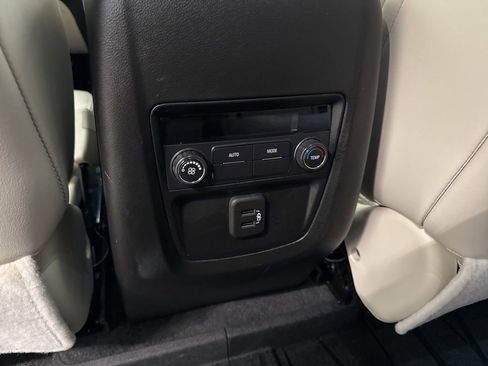 Used 2023 Buick Enclave Essence w/ Trailering Package, 5000 lbs. AWD/4WD image 11