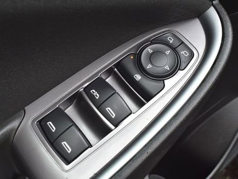 Used 2023 Chevrolet Malibu LT image 21