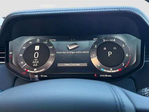 New 2025 Land Rover Range Rover Long Wheelbase SE image 41