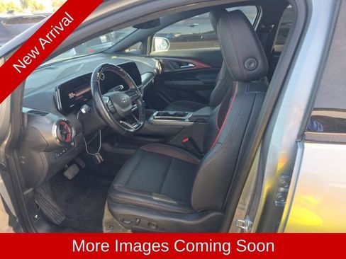 Used 2024 Chevrolet Equinox EV RS FWD image 10