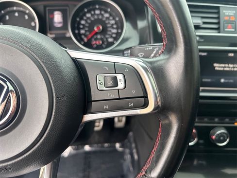 Used 2016 Volkswagen GTI SE w/ Lighting Package (SEL) image 37