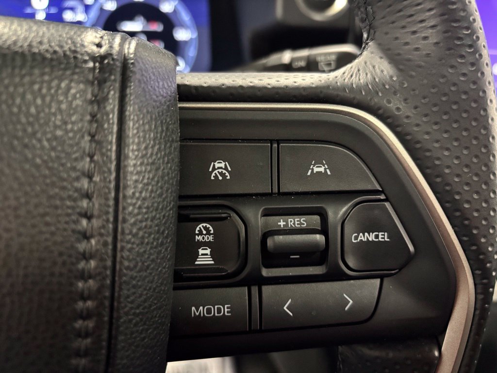 Used 2026 Toyota 4Runner Limited AWD/4WD image 19