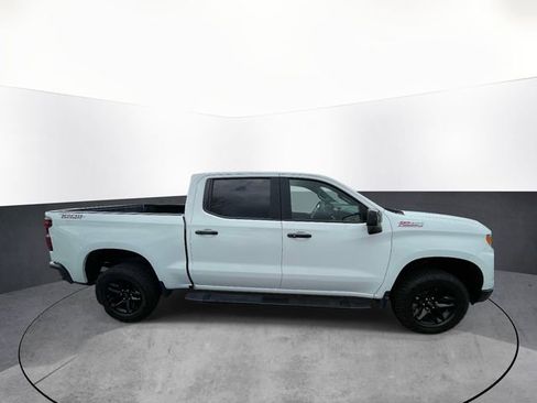 Used 2023 Chevrolet Silverado 1500 LT Trail Boss w/ Protection Package AWD/4WD image 8