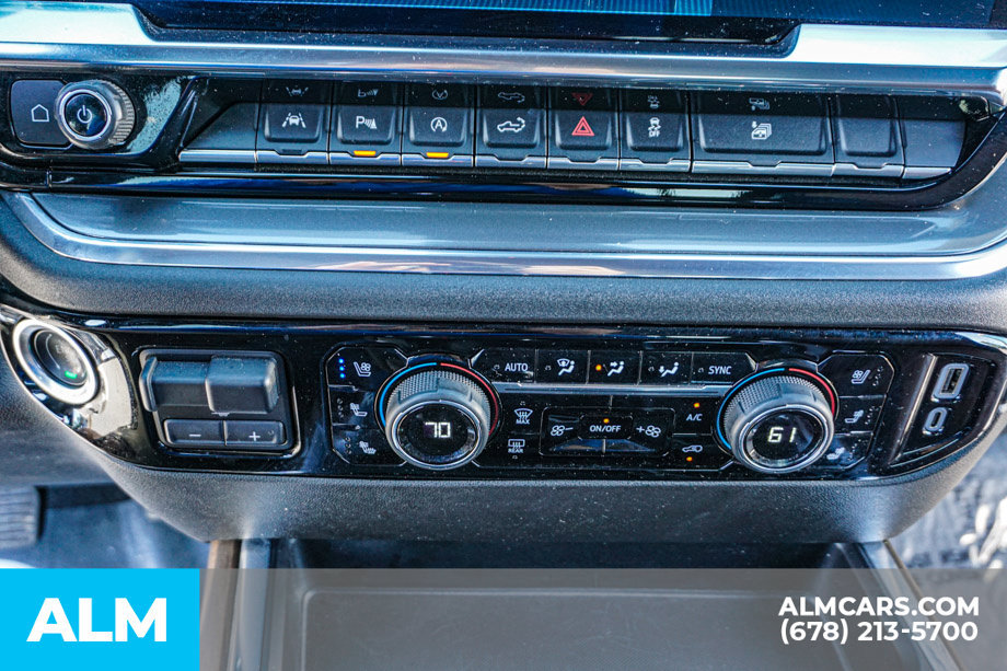 Used 2024 Chevrolet Silverado 1500 High Country w/ High Country Premium Package AWD/4WD image 43