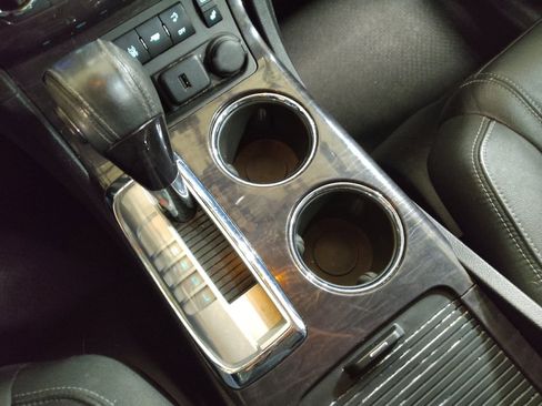 Used 2017 Buick Enclave Premium w/ Experience Buick Package image 26