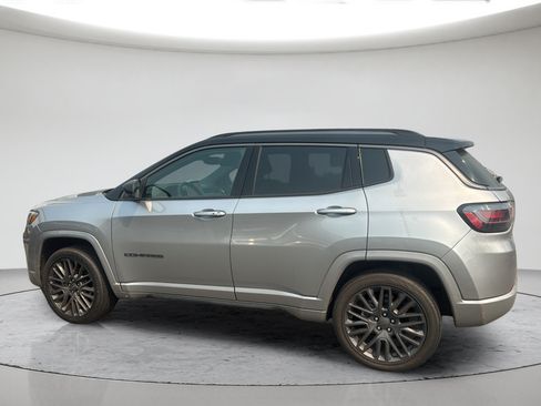 Used 2022 Jeep Compass High Altitude AWD/4WD image 9