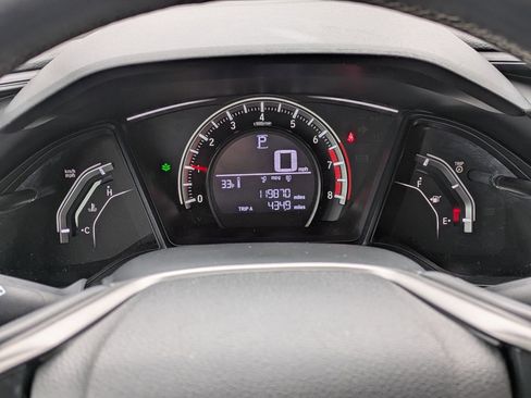 Used 2018 Honda Civic Sport image 24