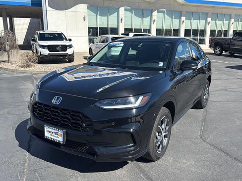 Certified 2025 Honda HR-V EX-L image 3