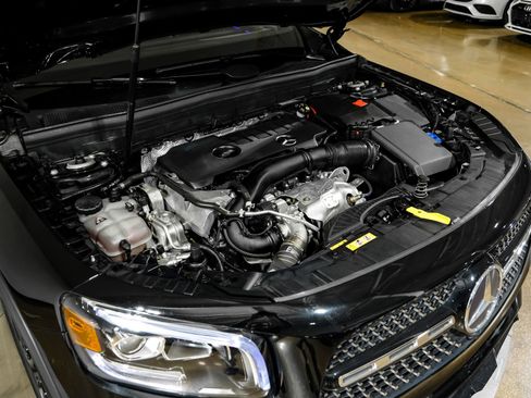 Used 2023 Mercedes-Benz GLB 250 4MATIC image 47