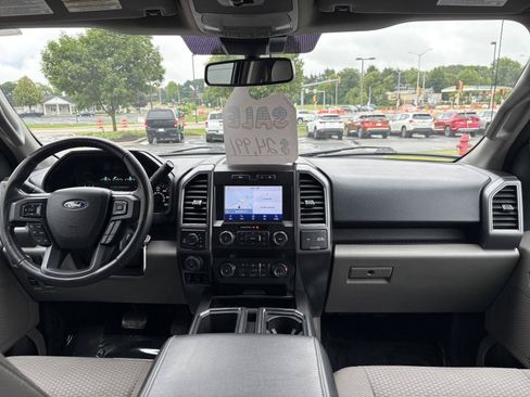 Used 2020 Ford F150 XLT w/ Equipment Group 302A Luxury AWD/4WD image 9