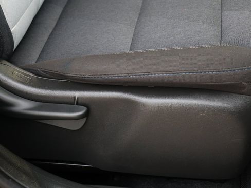 Used 2024 Chevrolet Trax LS w/ LS Convenience Package image 32