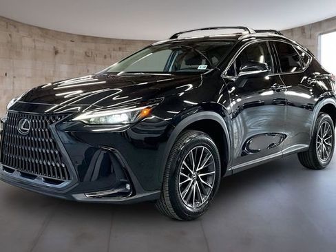 Used 2023 Lexus NX 350 AWD image 3
