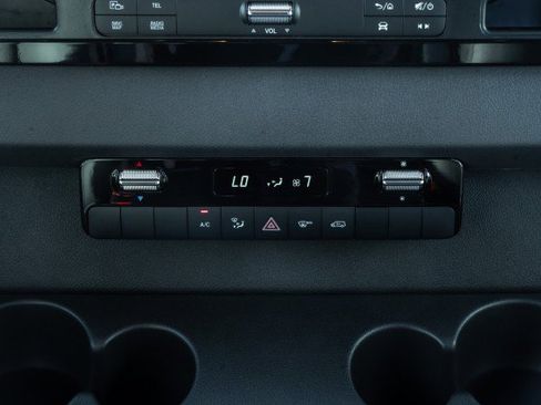 Used 2025 Mercedes-Benz Sprinter 2500 image 17