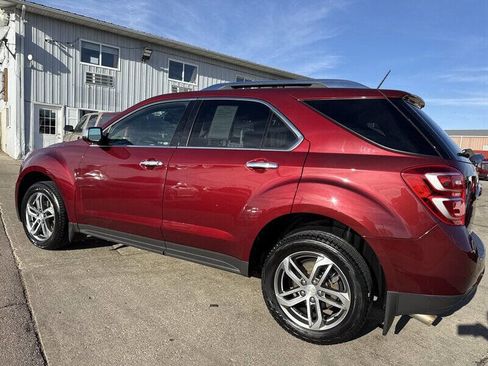 Used 2017 Chevrolet Equinox Premier w/ Enhanced Convenience Package image 4