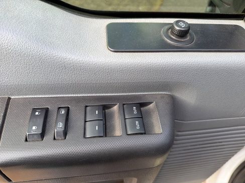 Used 2015 Ford F350 XL image 16