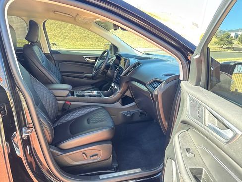 Used 2024 Ford Edge Titanium AWD/4WD image 28