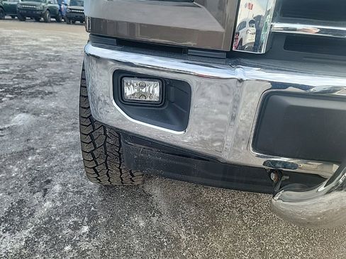 Used 2017 Ford F150 XLT w/ Equipment Group 302A Luxury image 18