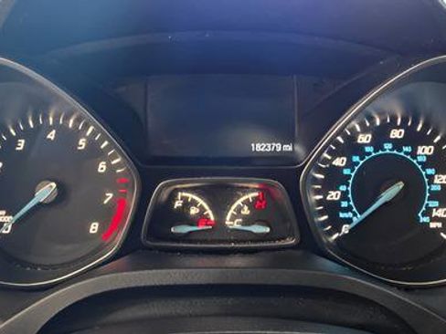 Used 2016 Ford Escape SE w/ Equipment Group 201A FWD image 15