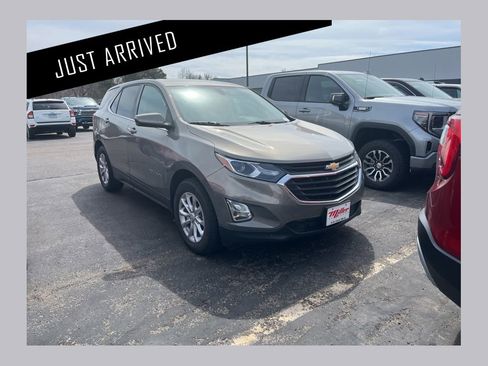 Used 2019 Chevrolet Equinox LT image 1