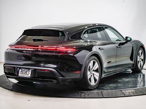 Used 2023 Porsche Taycan 4 Cross Turismo image 4