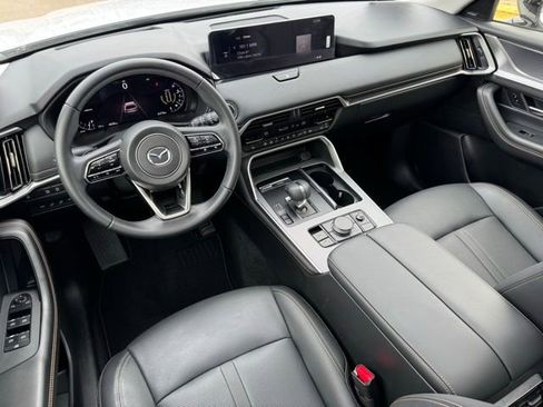 Used 2025 MAZDA CX-90 3.3 Turbo w/ Premium Sport Pkg image 17