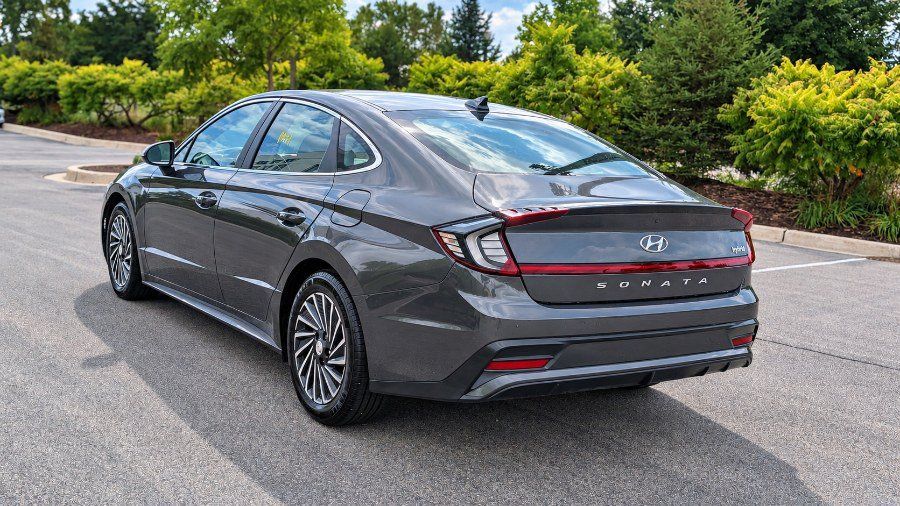 Used 2023 Hyundai Sonata SEL FWD image 5