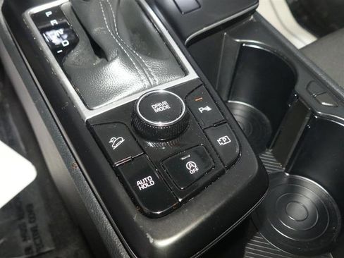 Used 2024 Kia Sportage LX FWD image 39