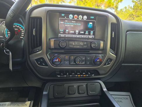 Used 2018 GMC Sierra 1500 Denali AWD/4WD image 33