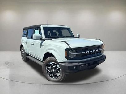 Certified 2023 Ford Bronco Outer Banks