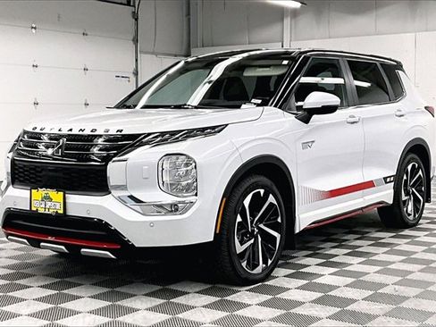 Used 2024 Mitsubishi Outlander Ralliart image 11