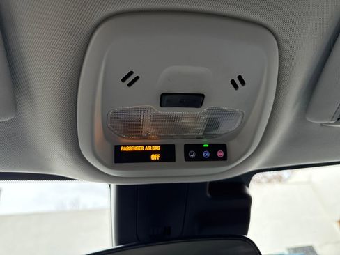 Used 2024 Chevrolet Trax LS image 21